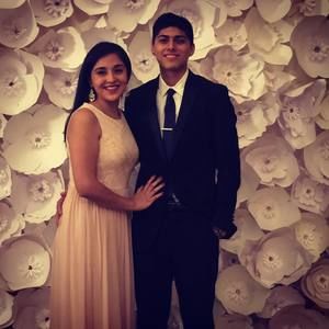 Meet your Posher, Luis